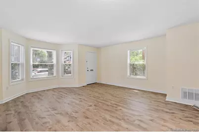 86 Howe Street #A, New Haven, CT 06473 - Photo 3