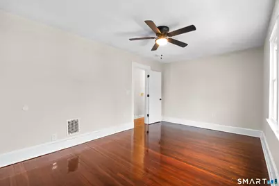 30 Washington Manor Avenue, West Haven, CT 06516 - Photo 17