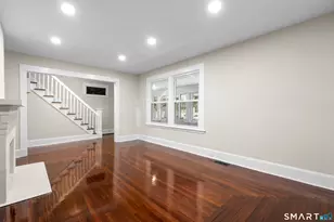 30 Washington Manor Ave, West Haven, CT 06516 - Photo 9