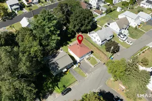 3 Twining Ave, Waterbury, CT 06705 - Photo 11