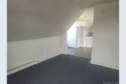 23 Morgan Avenue, Bridgeport, CT 06606 - Photo 3