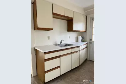 46 West Town Street, Norwich, CT 06360 - Photo 3