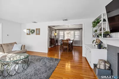 106 Far Horizon Drive, Cheshire, CT 06410 - Photo 5