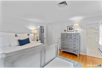 11 Bishop Drive, Woodbridge, CT 06525 - Photo 17