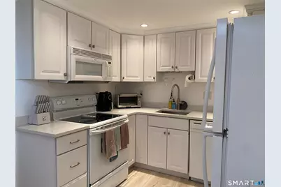 143 Hoyt Street #APT 4K, Stamford, CT 06905 - Photo 5