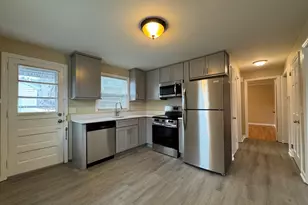 56 Sidney St, Bridgeport, CT 06606 - Photo 7