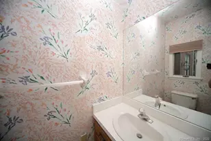 37 Maple St, New Canaan, CT 06840 - Photo 11