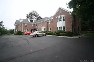 37 Maple St, New Canaan, CT 06840 - Photo 13