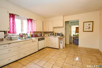 625 Clark Street, Bridgeport, CT 06606 - Photo 15