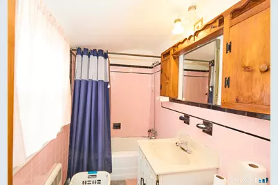 625 Clark Street, Bridgeport, CT 06606 - Photo 23