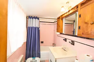 625 Clark St, Bridgeport, CT 06606 - Photo 23