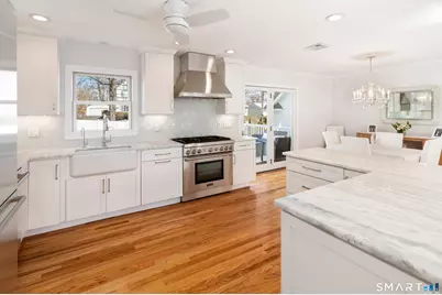 22 Auldwood Road, Stamford, CT 06902 - Photo 11