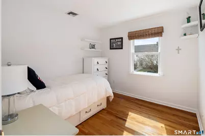 22 Auldwood Road, Stamford, CT 06902 - Photo 15