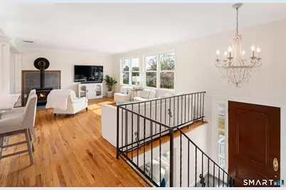 22 Auldwood Road, Stamford, CT 06902 - Photo 3