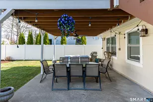 22 Auldwood Rd, Stamford, CT 06902 - Photo 31