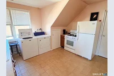 384 Thompson Street, Stratford, CT 06615 - Photo 11