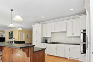 42 Topstone Rd, Redding, CT 06896 - Photo 11