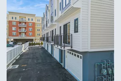 239 Henry Street #3, Stamford, CT 06902 - Photo 3