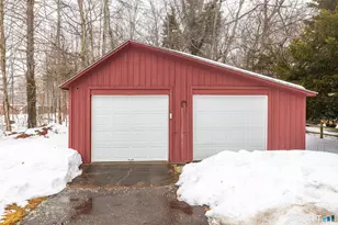 27 Edgerton St, East Hampton, CT 06424 - Photo 35