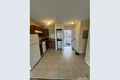 4 Warwick Street #APT 17, New Haven, CT 06513 - Photo 1