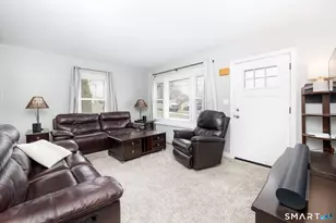 80 West St, Windsor Locks, CT 06096 - Photo 3