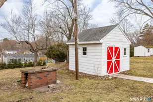 80 West St, Windsor Locks, CT 06096 - Photo 23