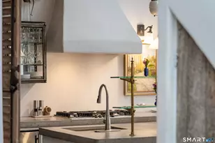 1 McKinley St, Norwalk, CT 06853 - Photo 11