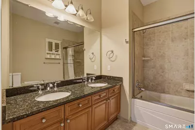 1 King Philip Drive #301, West Hartford, CT 06117 - Photo 13