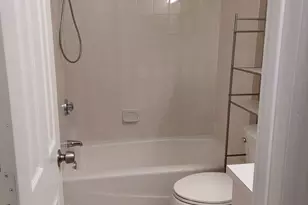 925 Oronoke Rd, Waterbury, CT 06708 - Photo 5