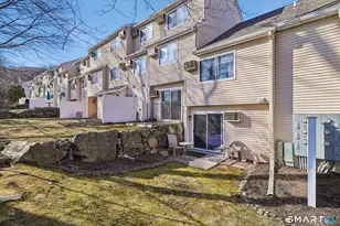 8 Rose Ln, Danbury, CT 06811 - Photo 27