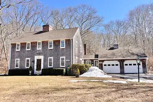 11 Jericho Dr, Old Lyme, CT 06371 - Photo 1