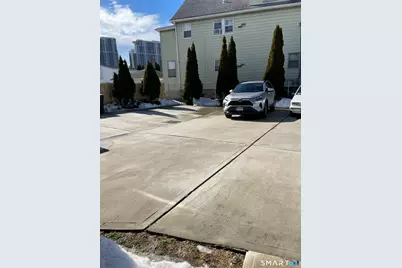 41 Elmcroft Road, Stamford, CT 06902 - Photo 3