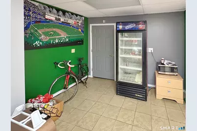 200 West Main Street, Meriden, CT 06451 - Photo 9