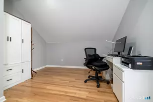 596 Glenbrook Rd, Stamford, CT 06906 - Photo 15