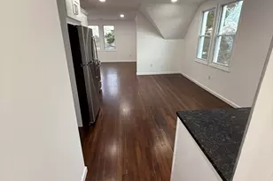 10 Cross St, Hamden, CT 06514 - Photo 5