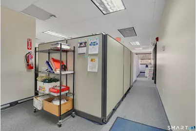 160 Chapel Road, Manchester, CT 06042 - Photo 9