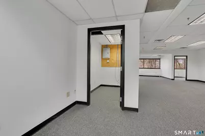 160 Chapel Road, Manchester, CT 06042 - Photo 33