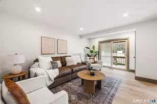 9 Carriage Dr, Simsbury, CT 06070 - Photo 3