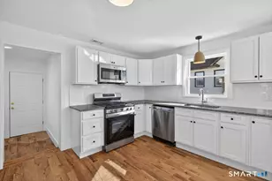 62 General St, Stratford, CT 06615 - Photo 5