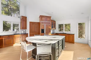 2177 Cross Hwy, Fairfield, CT 06824 - Photo 13