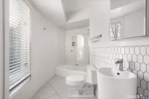 2177 Cross Hwy, Fairfield, CT 06824 - Photo 23