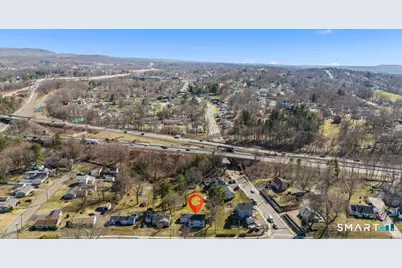 89 Baldwin Avenue, Meriden, CT 06450 - Photo 3