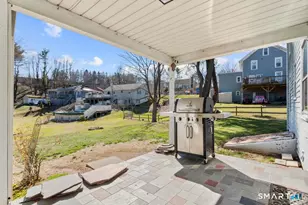 89 Baldwin Ave, Meriden, CT 06450 - Photo 11