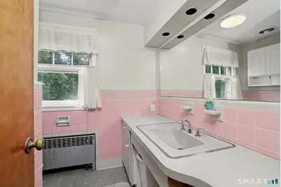 99 Homestead Avenue, Naugatuck, CT 06770 - Photo 23