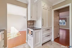 41 Tamarack Ave, Danbury, CT 06811 - Photo 5