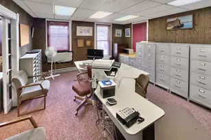 200 W Main St, Meriden, CT 06451 - Photo 15