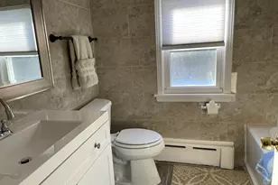 1347 Hall Blvd, Bloomfield, CT 06002 - Photo 19