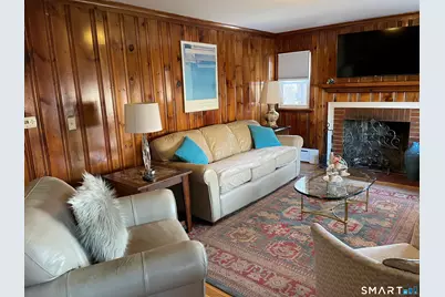 1347 Hall Boulevard, Bloomfield, CT 06002 - Photo 11