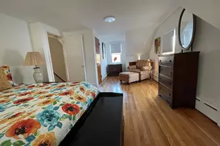 1347 Hall Blvd, Bloomfield, CT 06002 - Photo 15
