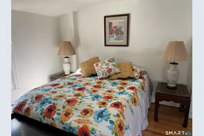 1347 Hall Boulevard, Bloomfield, CT 06002 - Photo 13